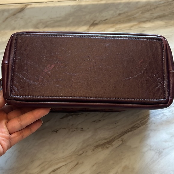 SAS Vintage Embossed Leather Purse - Picture 3 of 8